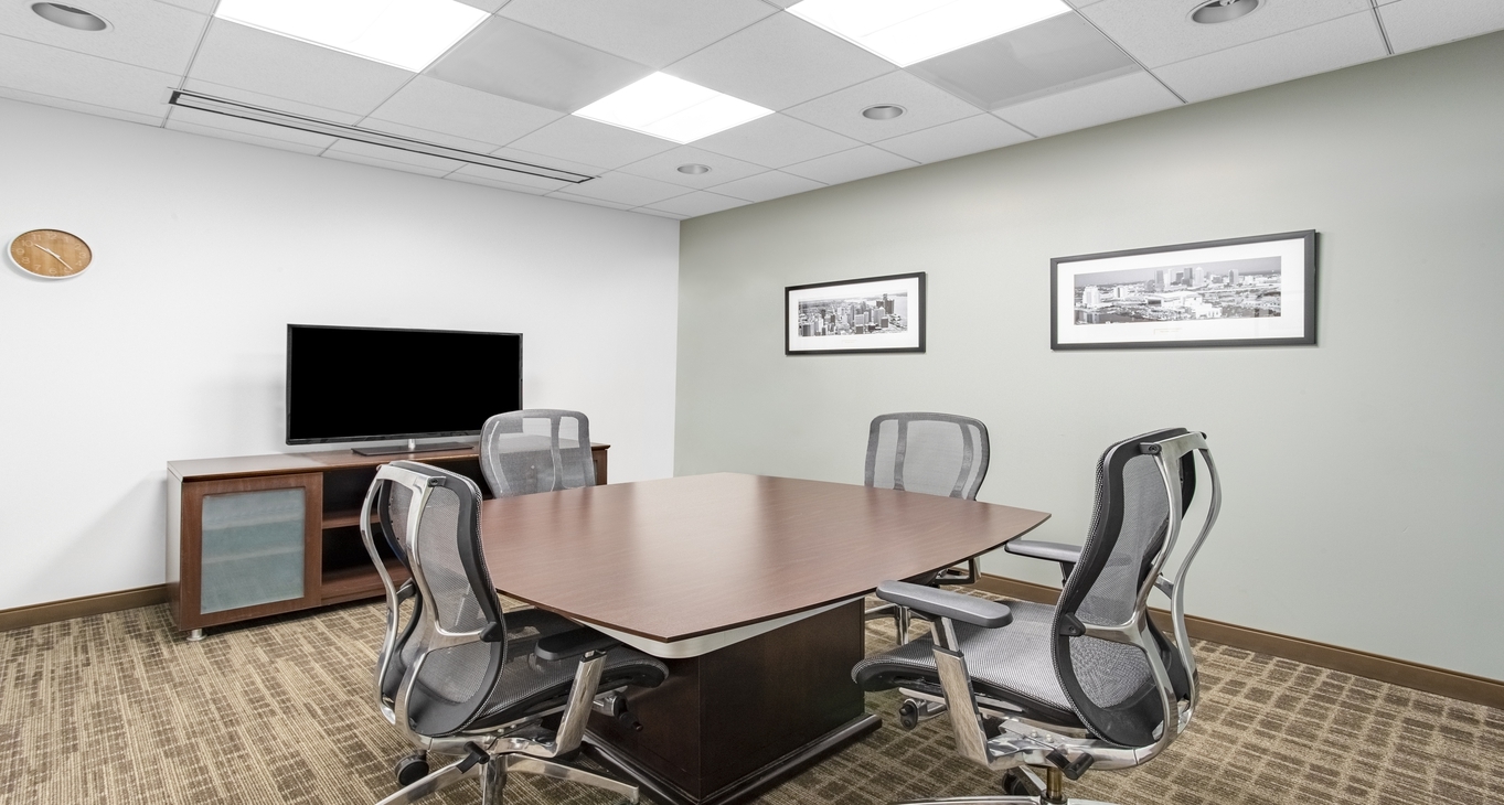 Business Center Orange Executive Tower_5-5 Rent office Orange Executive Tower_5-5
