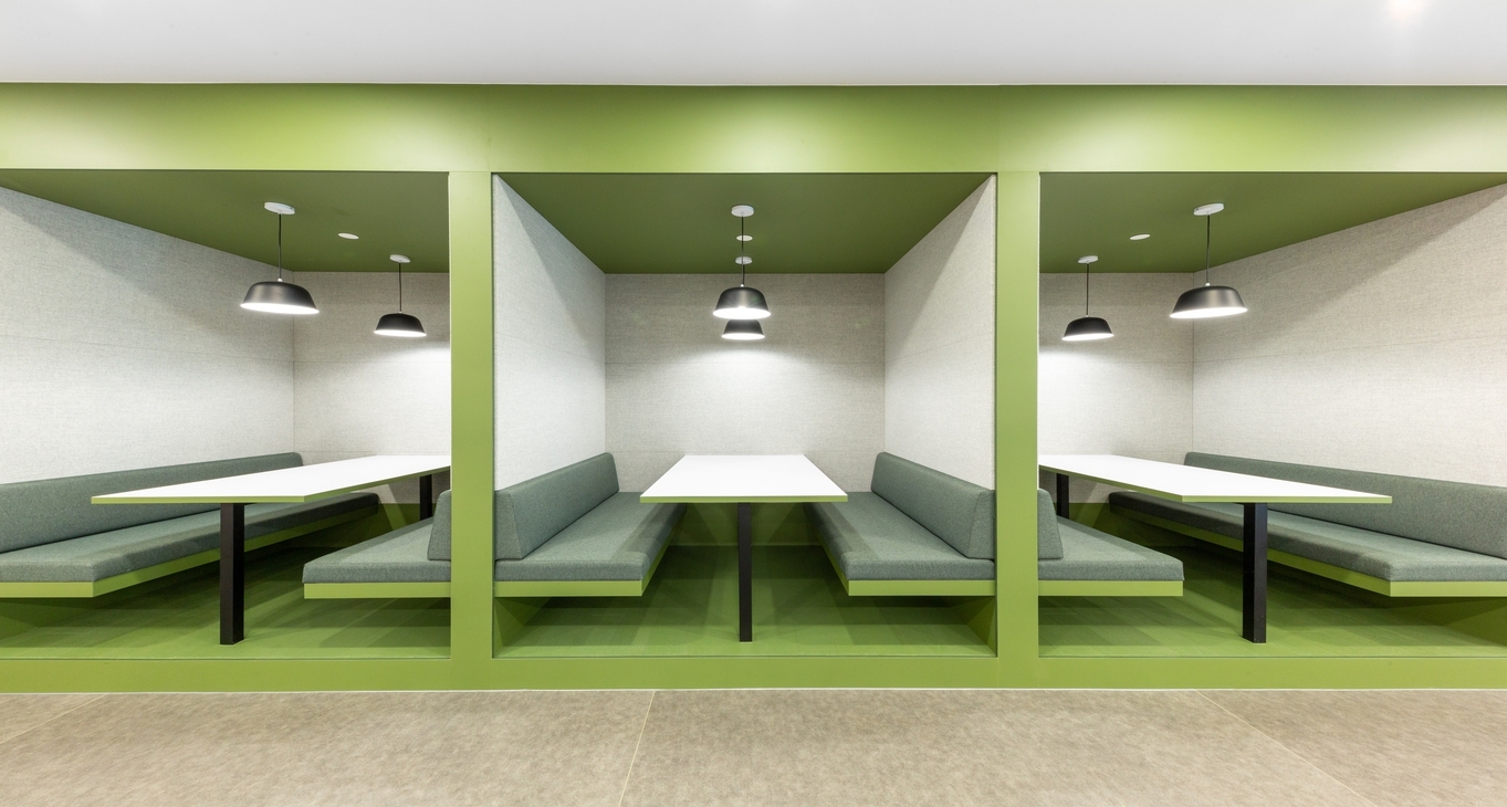 Rent office PLUS Building_2-3
