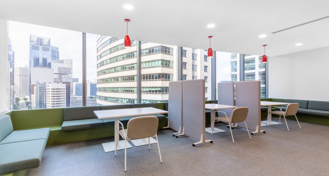 Rent office PLUS Building_9-9