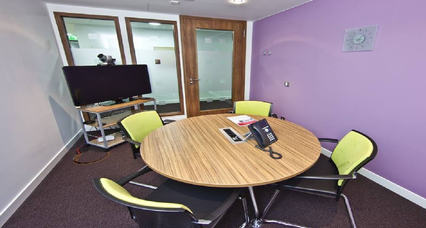 Rent office Pariser Platz 4a_8-8