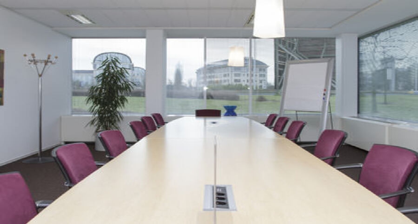 Business Center Pegasuslaan 5_10-19 Rent office Pegasuslaan 5_10-19