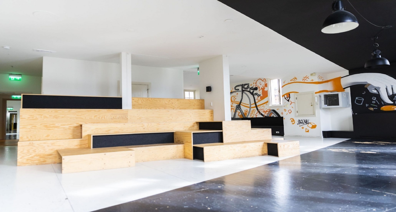商务中心Prins Hendrikkade 21_8-8 办公室租金Prins Hendrikkade 21_8-8