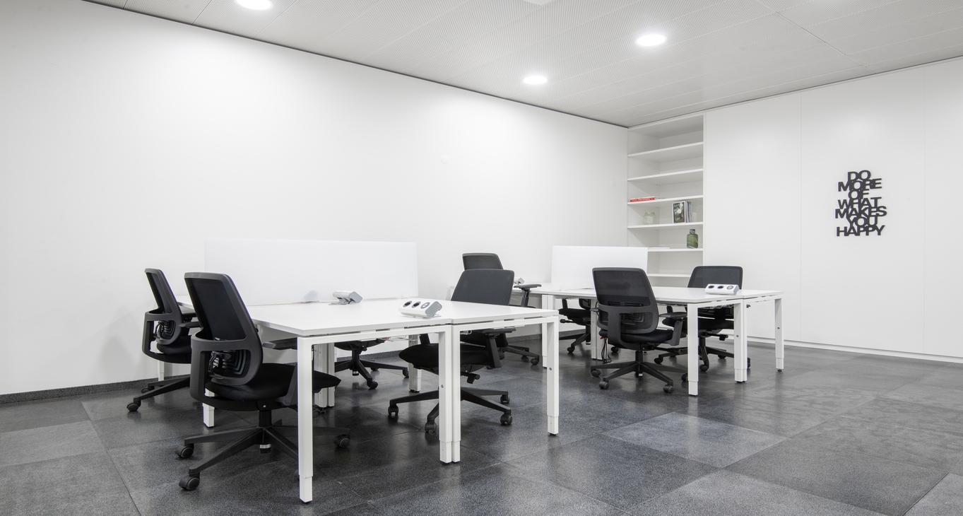Business Center Riva Paradiso 10-12_5-5 Rent office Riva Paradiso 10-12_5-5