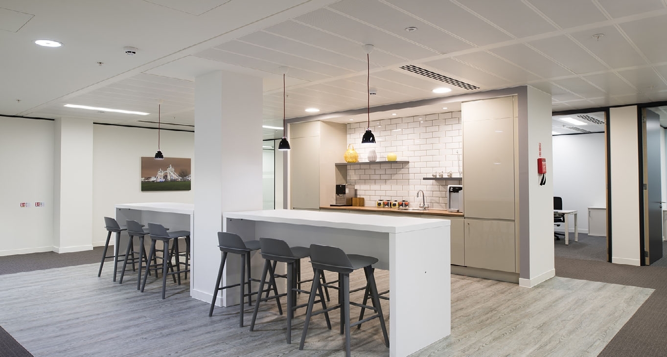 Business Center Route Suisse 8A_5-6 Rent office Route Suisse 8A_5-6