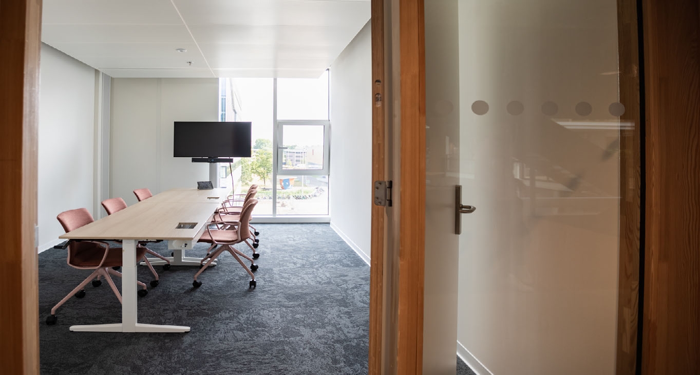 Business Center Science Park 900 - LAB42_9-9 Rent office Science Park 900 - LAB42_9-9