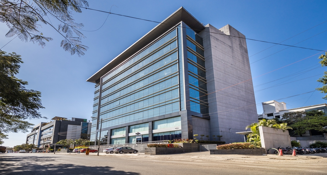 Rent office Sky Vista_7-7