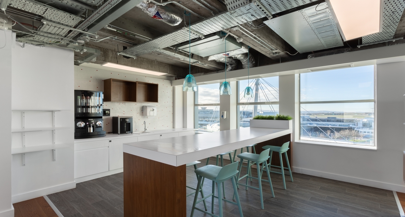 Business Center Skybridge House_4-4 Rent office Skybridge House_4-4