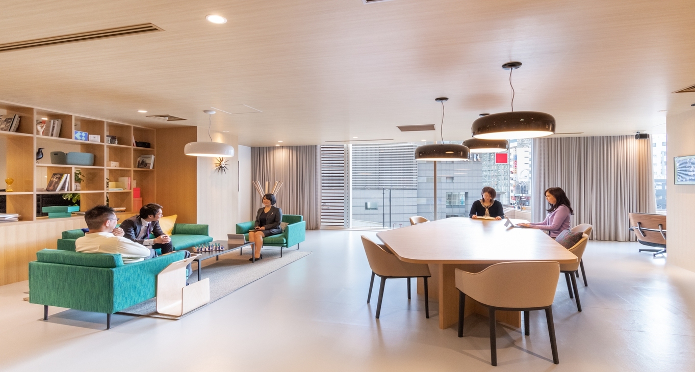 Centro de negocios Solala Plaza_9-9 Alquiler oficinas Solala Plaza_9-9