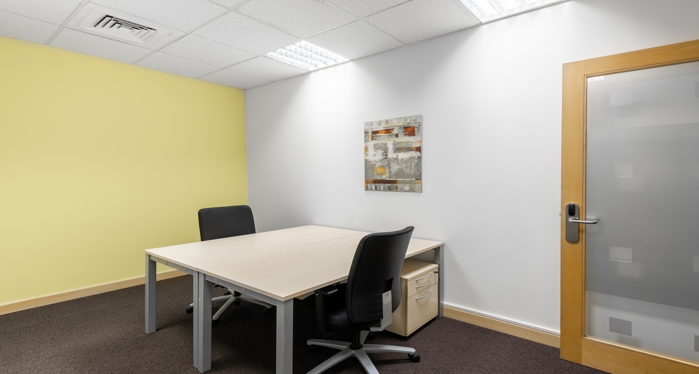 Business Center Souks_4-4 Rent office Souks_4-4