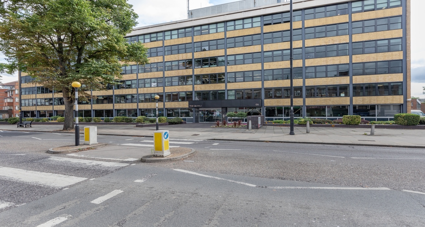 Rent office Southgate_8-8