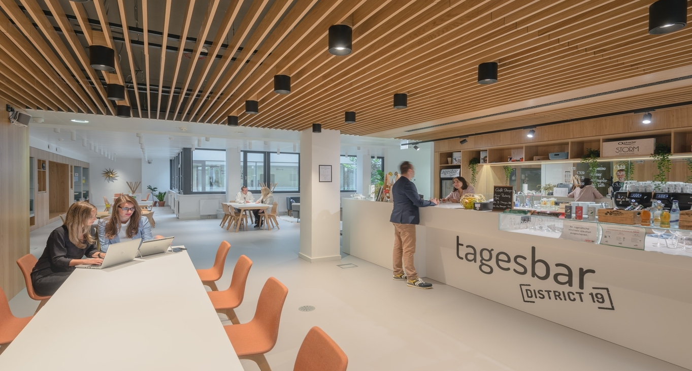 Rent office Square One_6-6