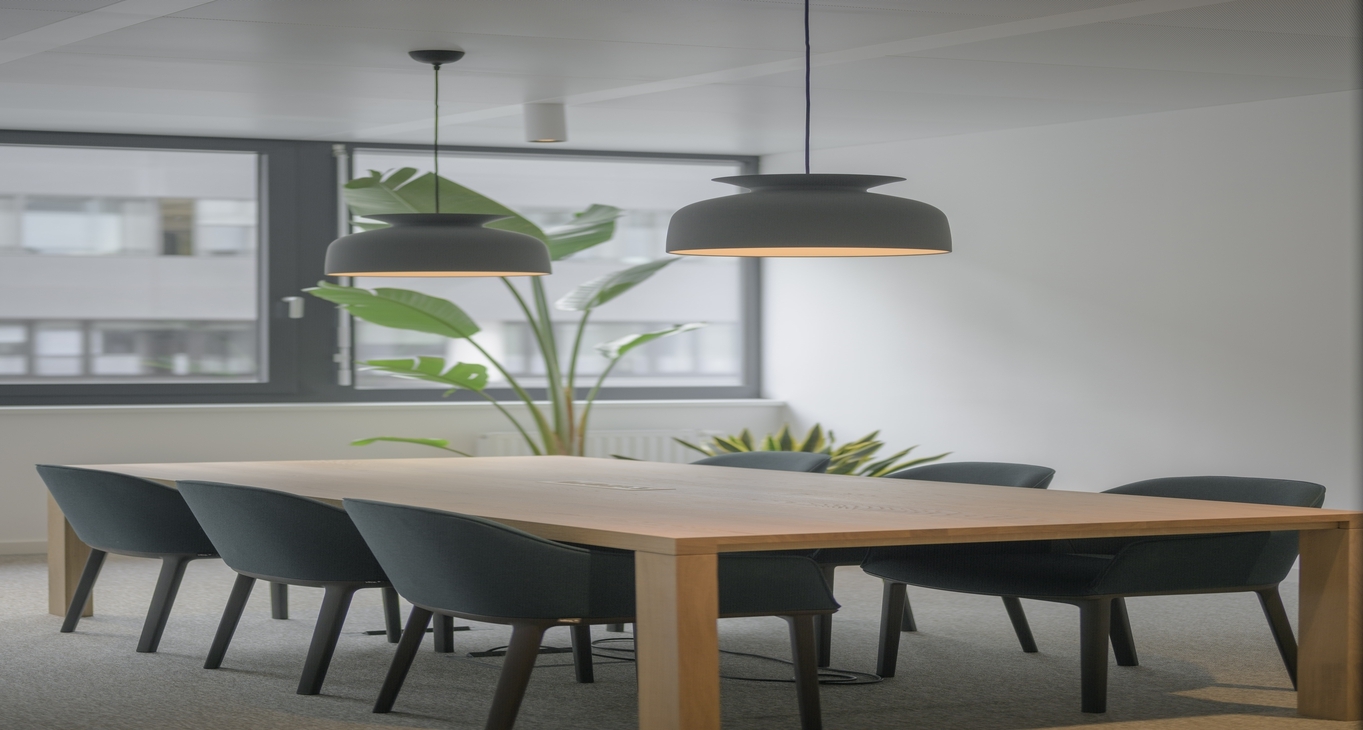 Rent office Square One_7-7