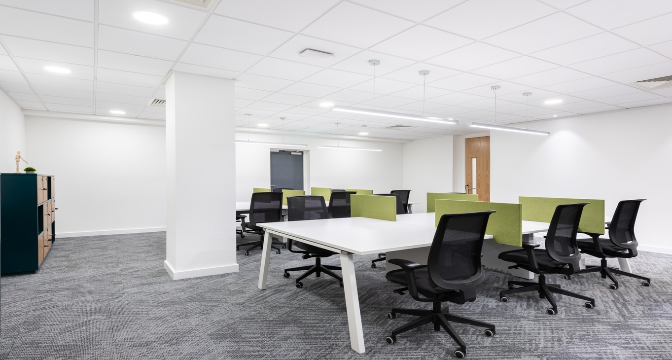 Business Center St James Tower_5-5 Rent office St James Tower_5-5