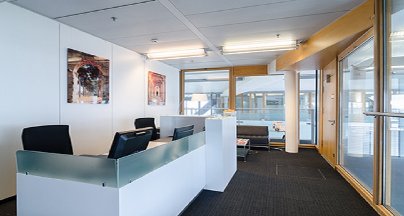 Sewa kantor Stadttor 1_4-5