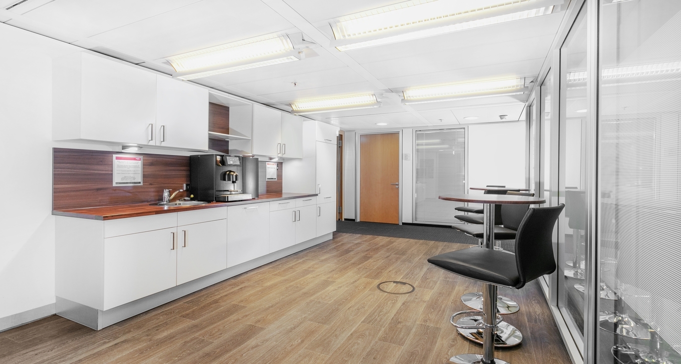Sewa kantor Stadttor_4-16