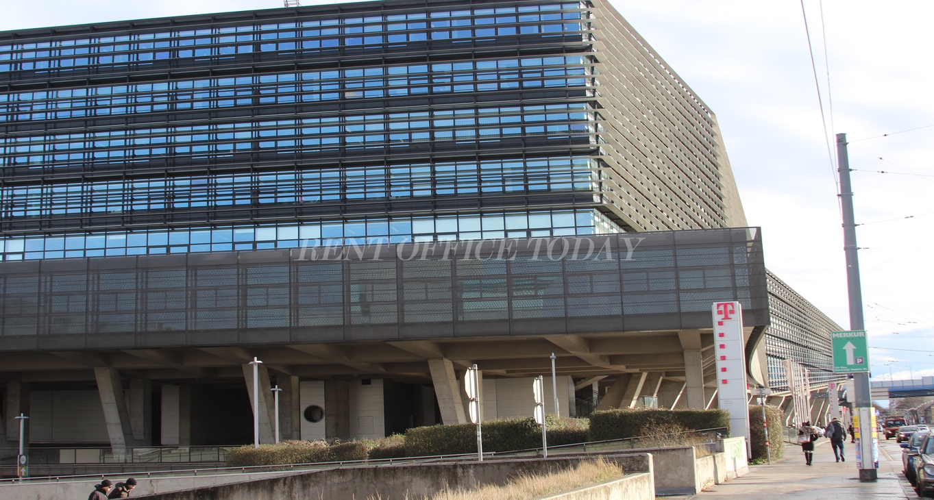 office rent t-center st. marx-1