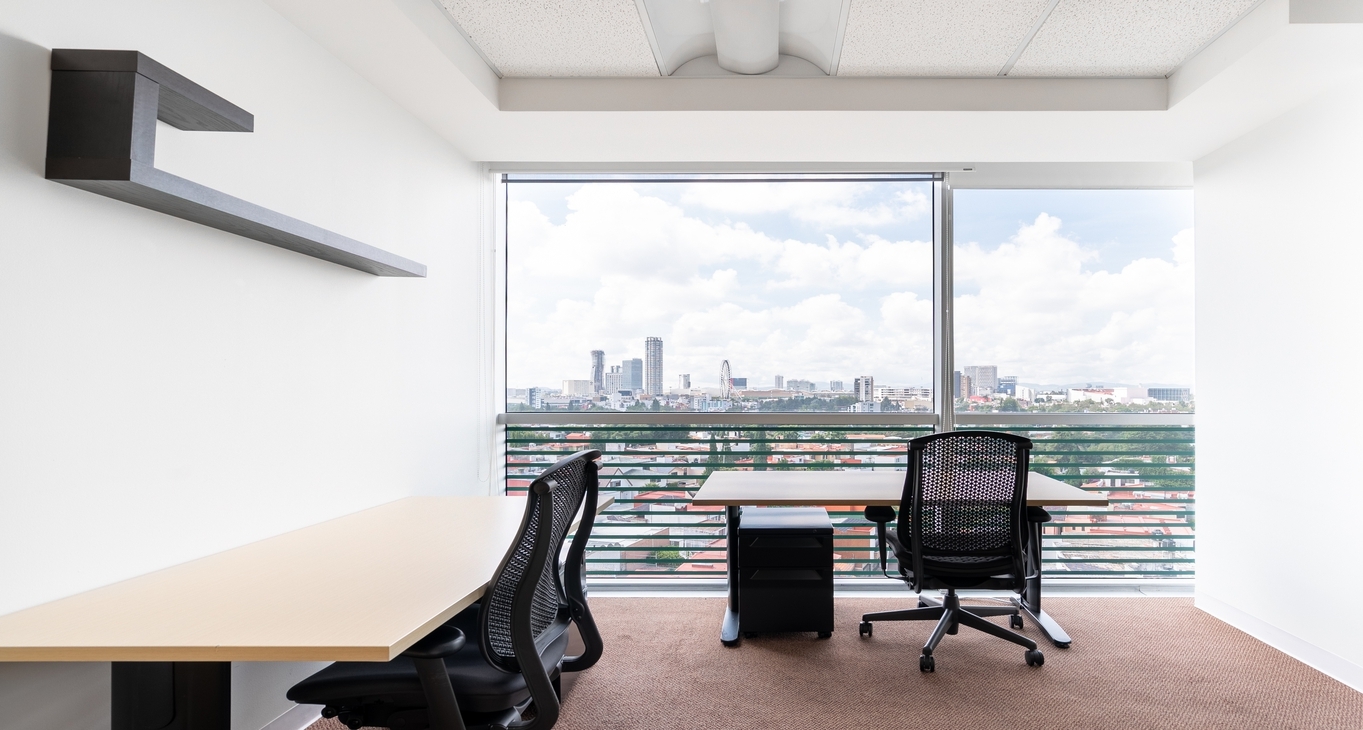 Sewa kantor Triangle Tower_1-1