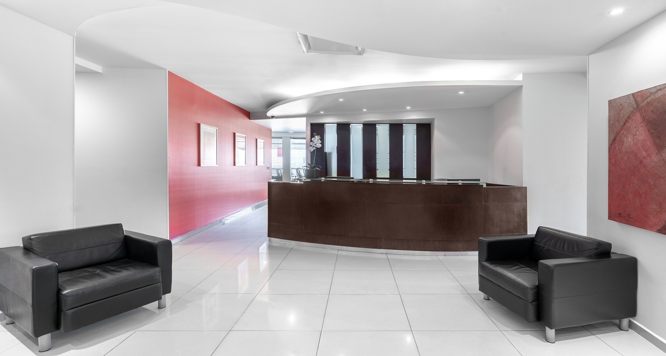 Sewa kantor Triangle Tower_2-2