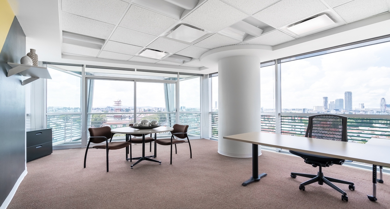 Sewa kantor Triangle Tower_3-3