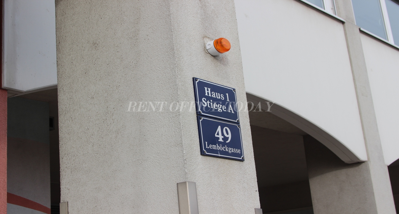 office rent u6 center siebenhirten-6