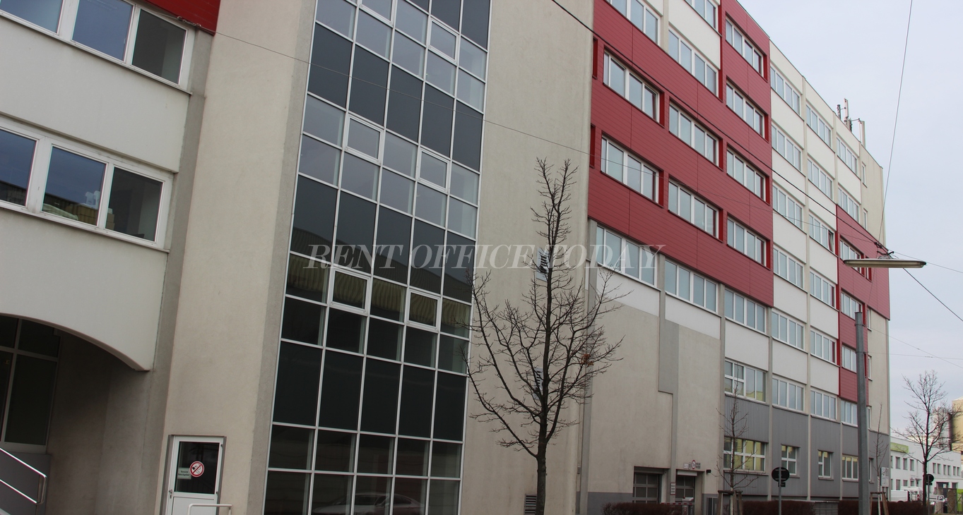 office rent u6 center siebenhirten-9