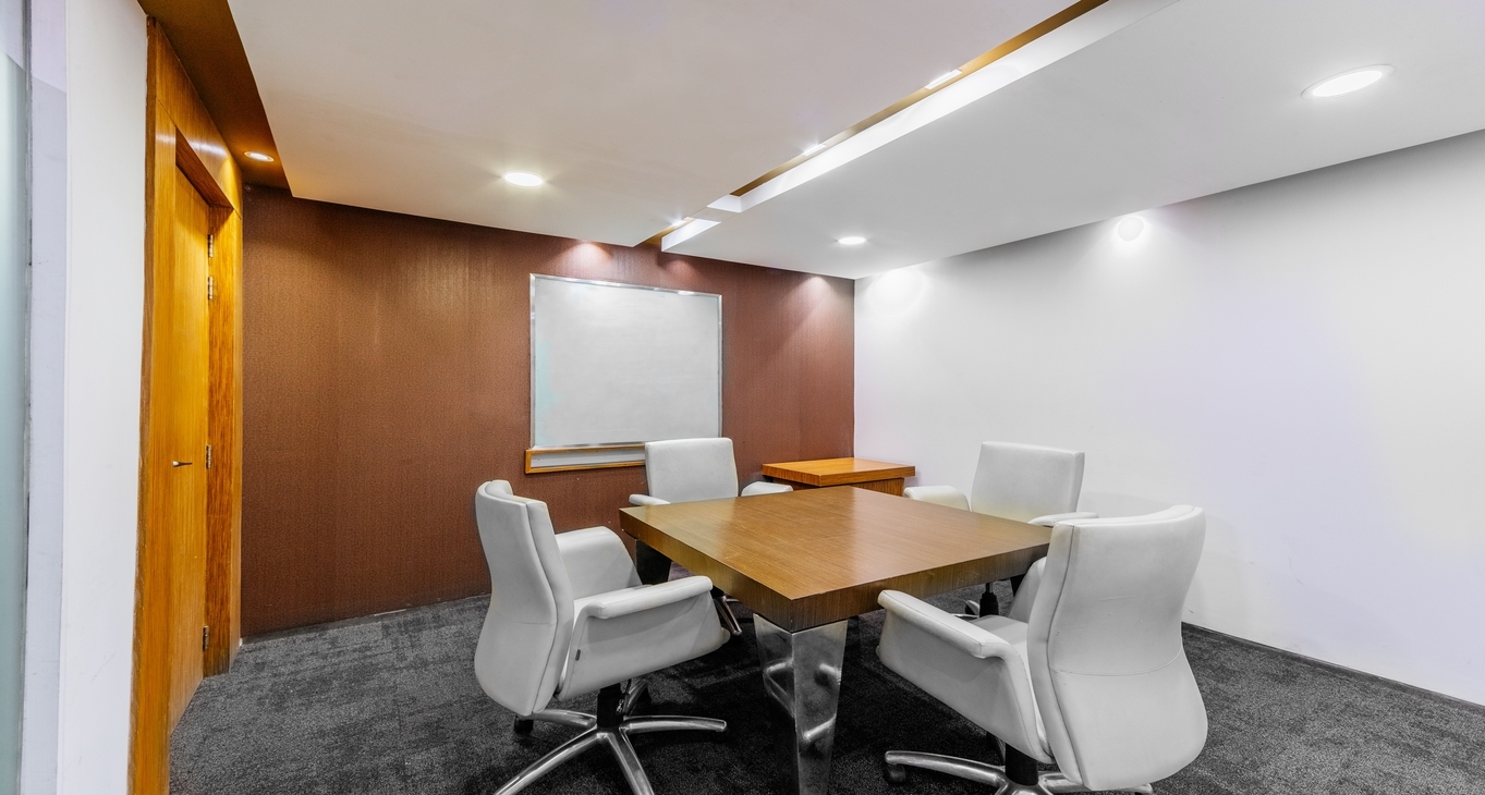 Rent office UTC Building_7-7