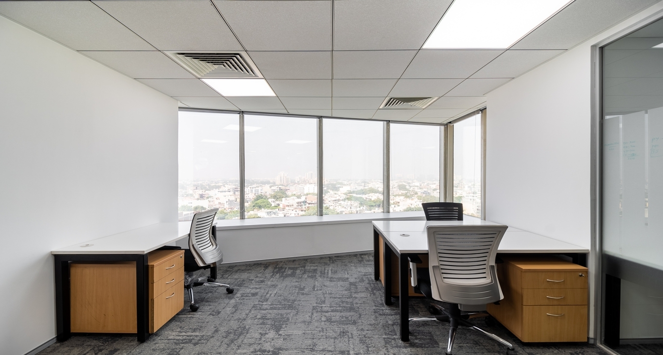 Rent office Unitech Cyber Park_3-3