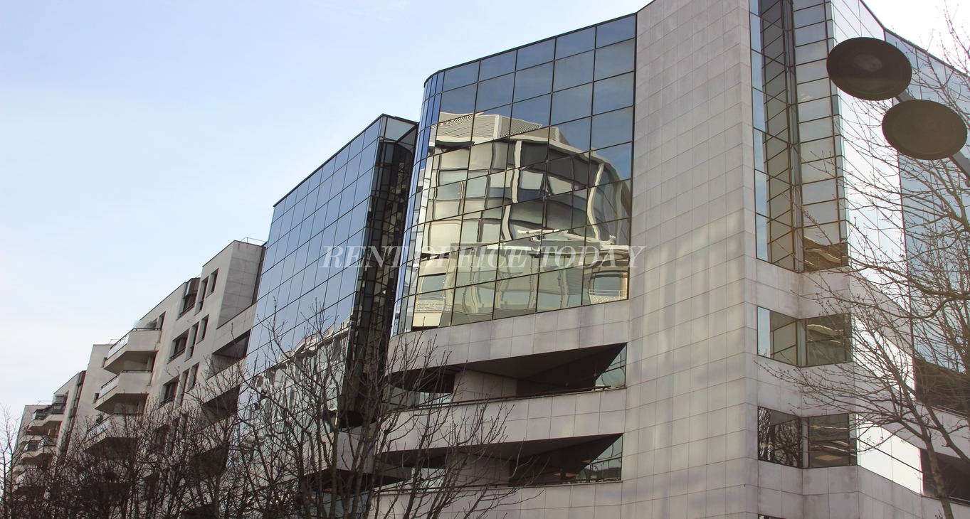 office rent victoria michelet-11