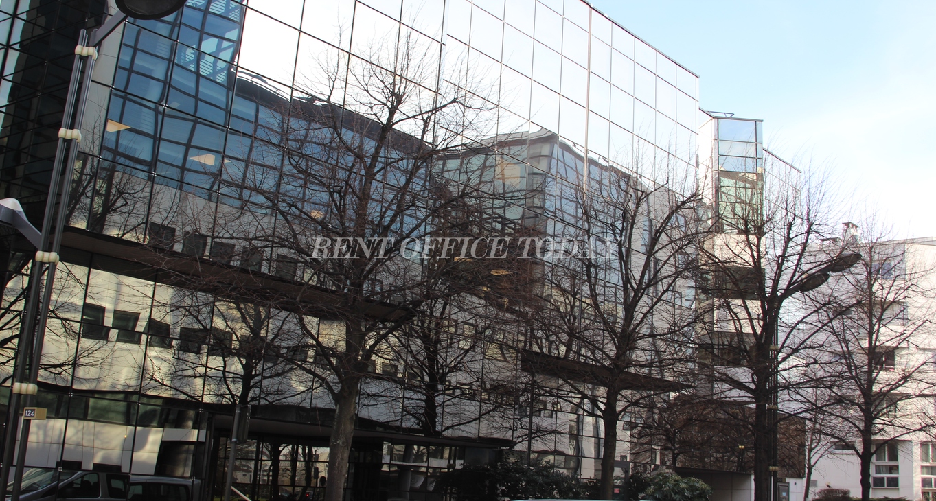 office rent victoria michelet-3
