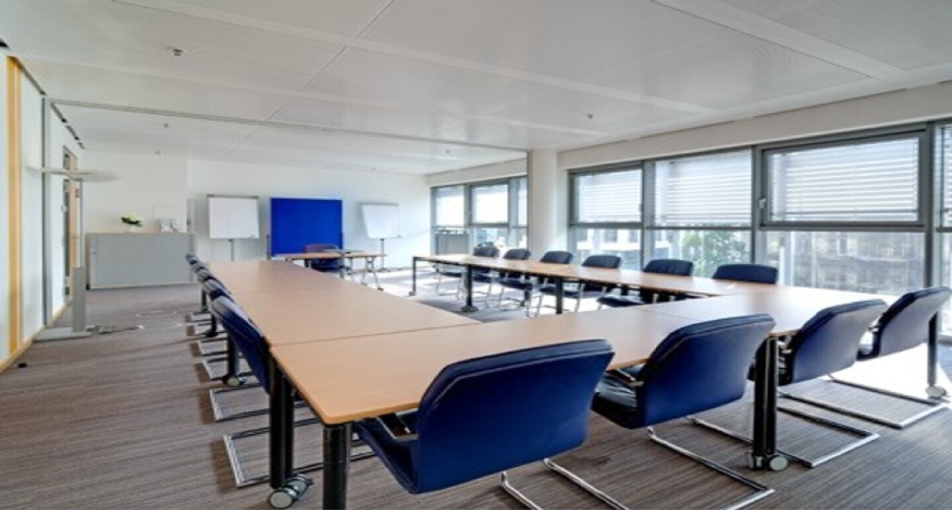 レンタルオフィス Valentinskamp 24_8-8
