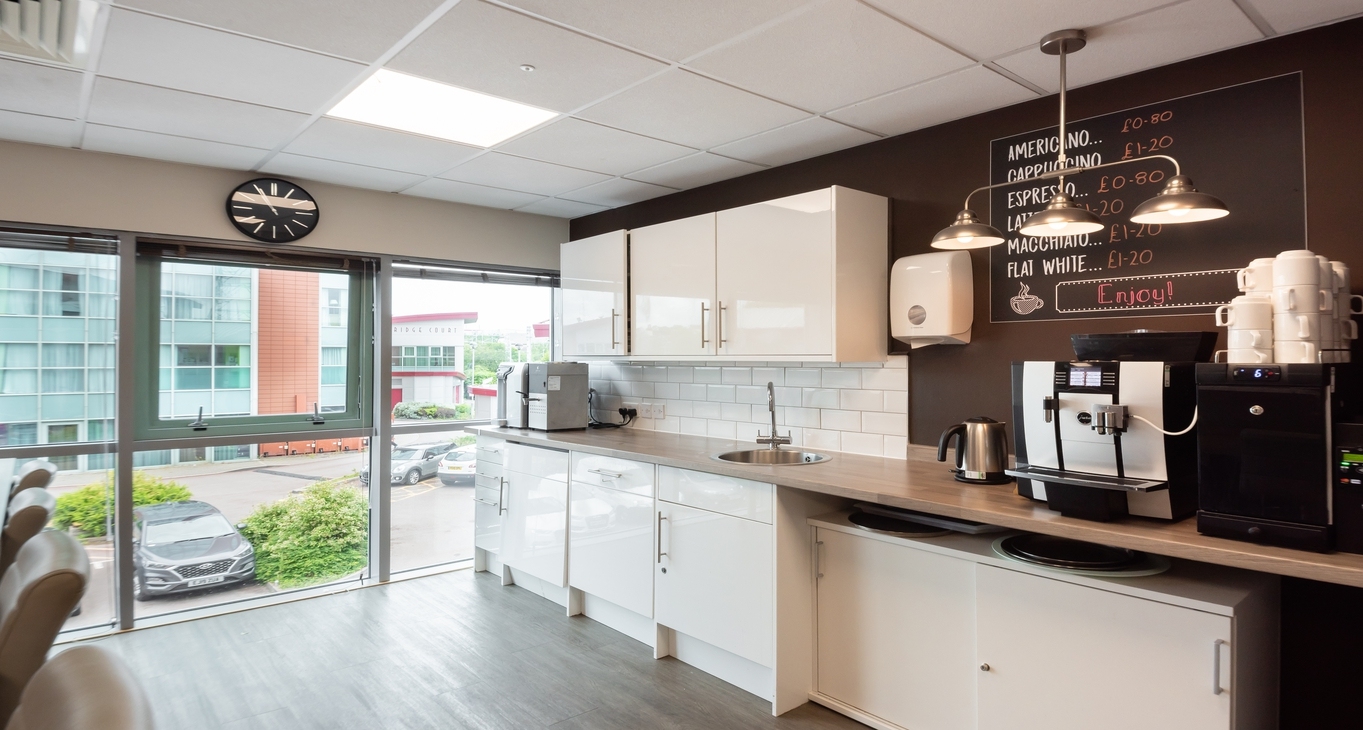 Business Center Watling Court_6-6 Rent office Watling Court_6-6