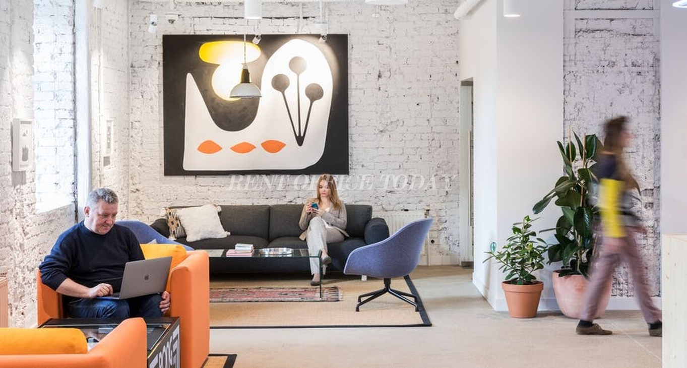 Coworking WeWork Timura Frunze_2 ビジネスセンター-4 レンタルオフィス Coworking WeWork Timura Frunze_2-4