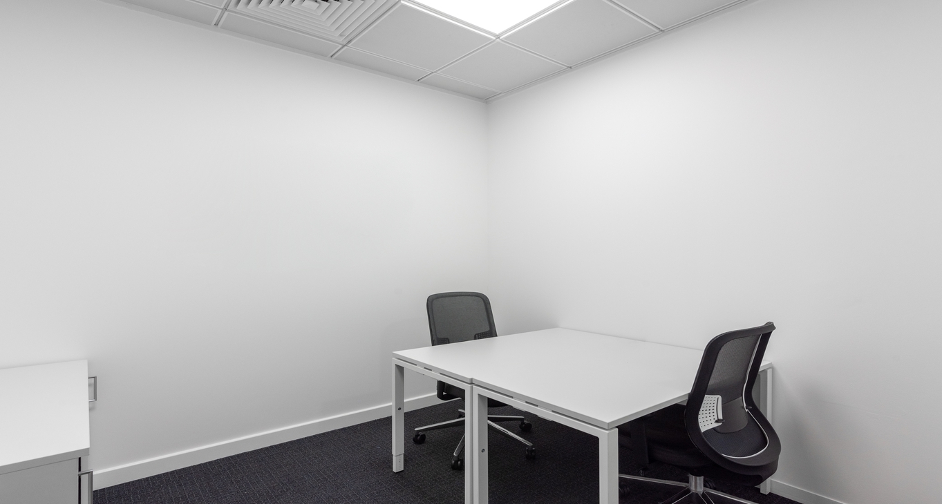 Business Center Wellington Place_3-3 Rent office Wellington Place_3-3