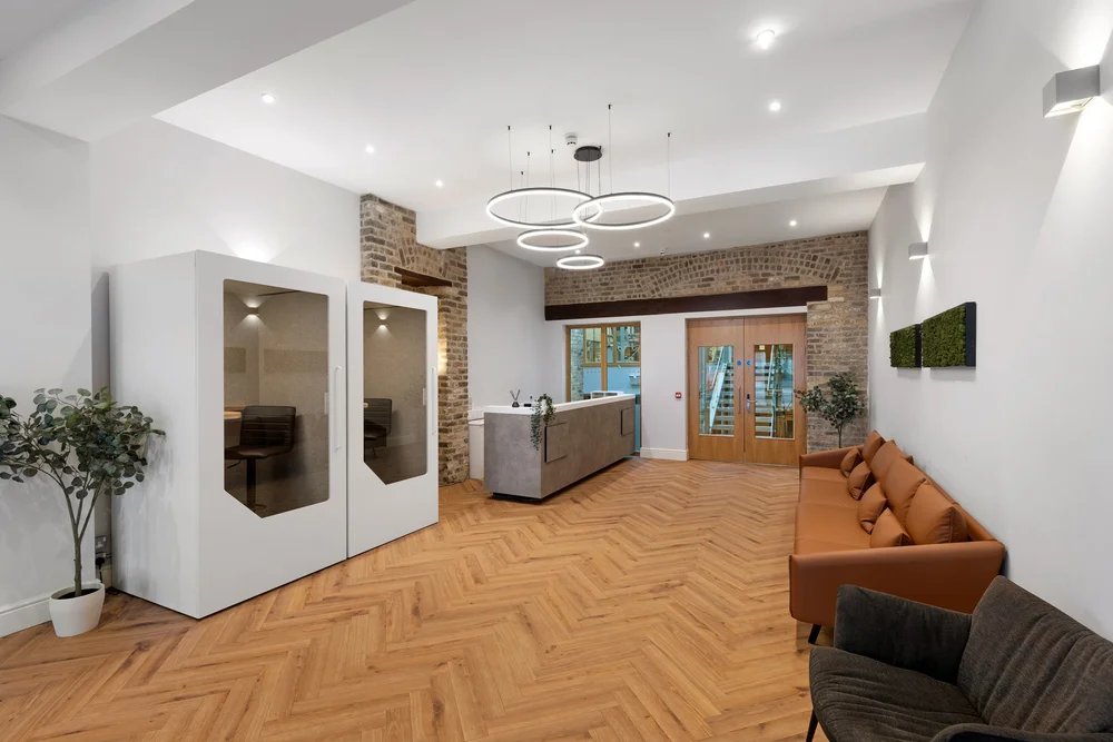 Clearspace Westland Exchange, 42-44 Westland Row, Dublin-5 Clearspace Westland Exchange, 42-44 Westland Row, Dublin-5