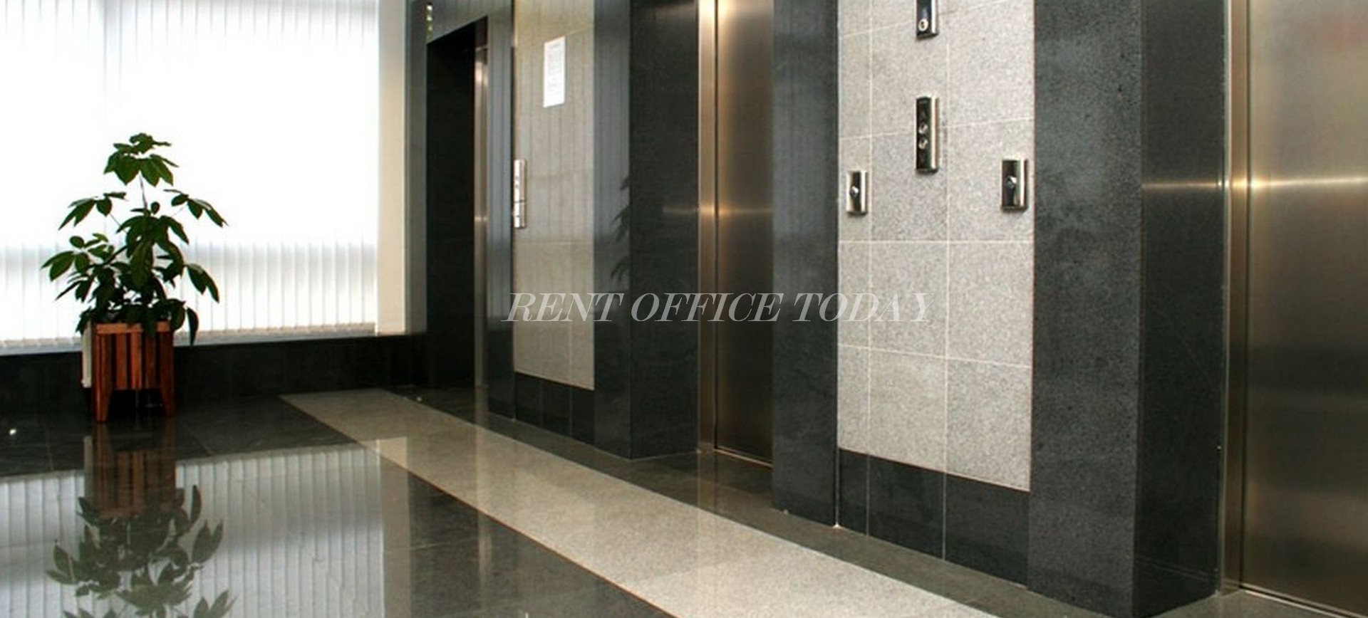 商业中心 Ferro Plaza-4 办公室租金 ferro plaza-4