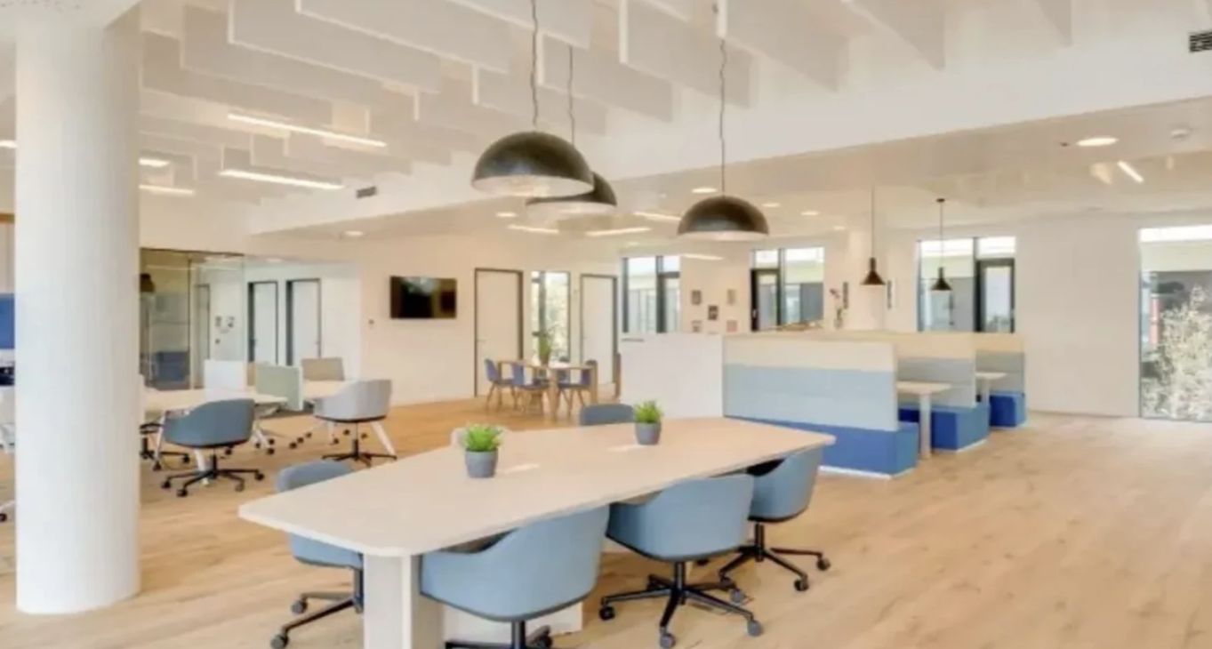 Rent office Cape Verde Street-7
