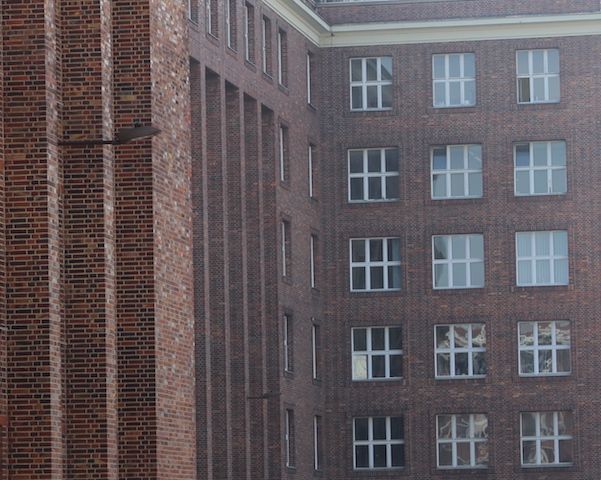 Renting offices in the style of loft in Berlin